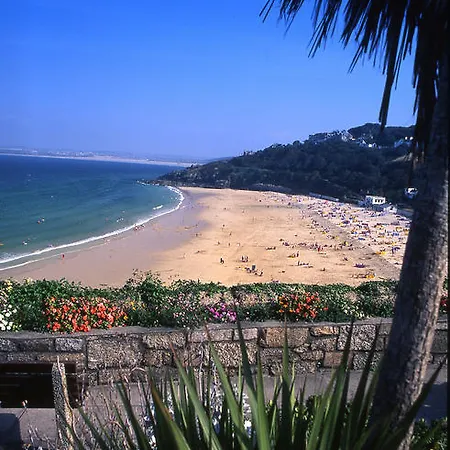 Hotel Cottage Hotel 3*
