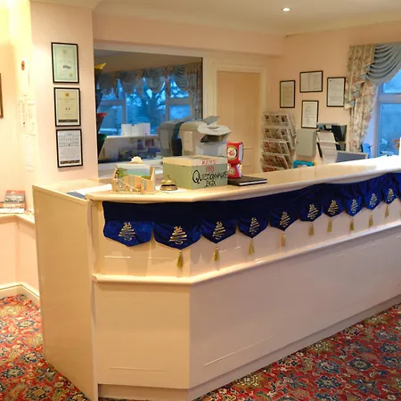 Hotel Cottage Hotel 3*